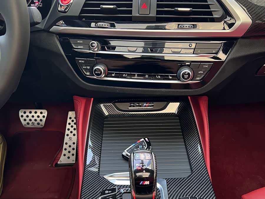 BMW X4 M 2021 #17 BMW X4 M 2021 car image #17