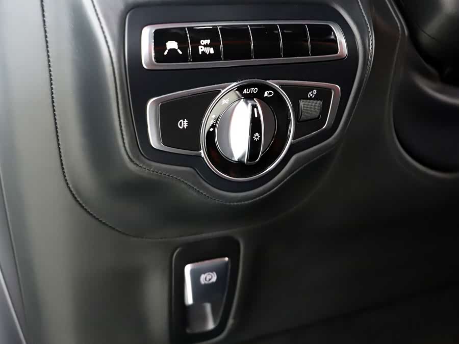 Mercedes-Benz G AMG 2018 #17 Mercedes-Benz G AMG 2018 car image #17