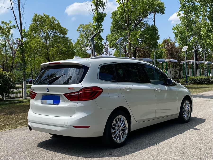 BMW 2 Series Gran Tourer 2019 immagine di auto #17