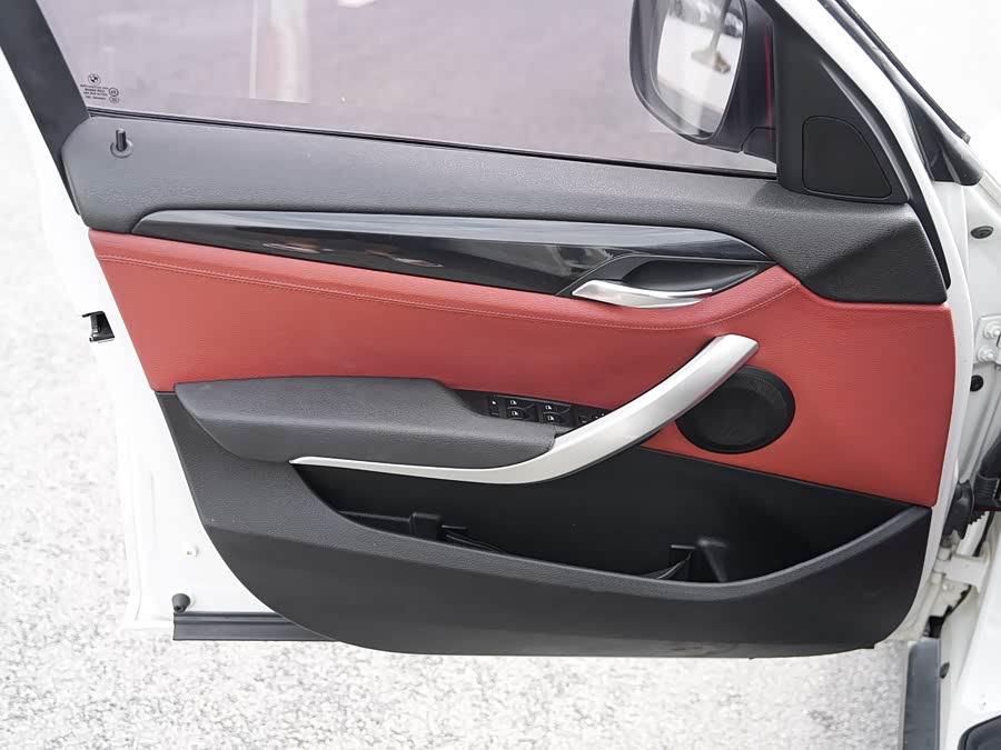 BMW X1 (Imported) 2011 imagen de coche #17