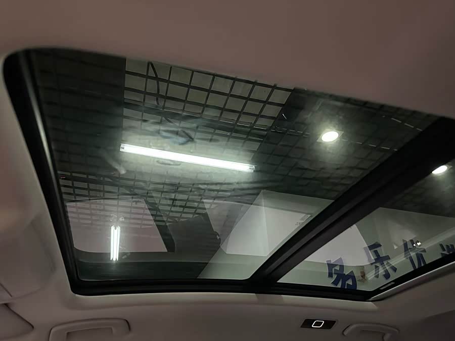 Volkswagen Passat 2021 صورة سيارة #17