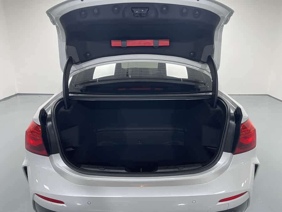 BMW 1 Series 2022 #17 BMW 1 Series 2022 car image #17