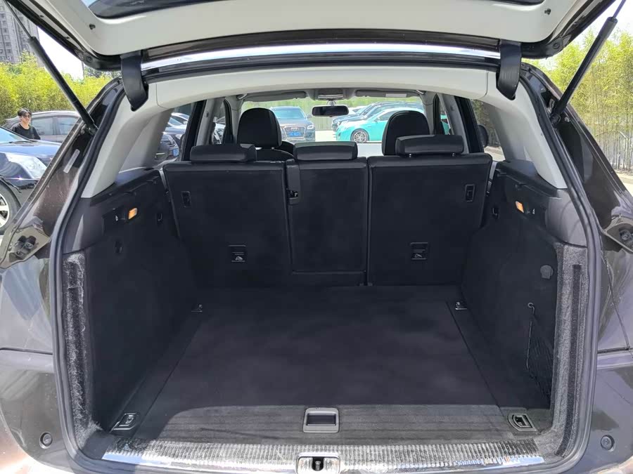 Audi Q5 2016 car image #17