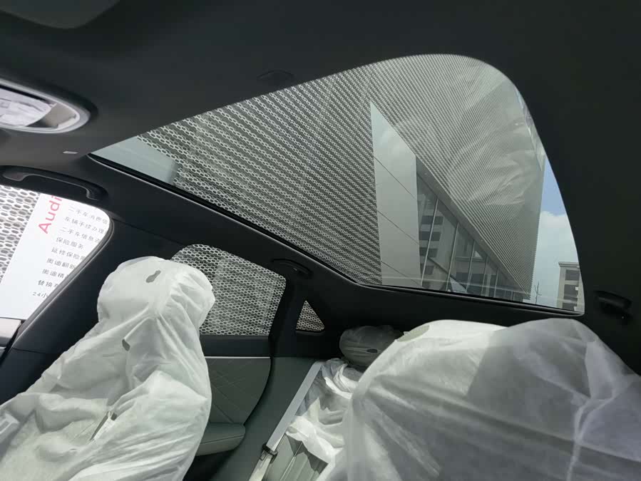 Deepal S07 2025 #17 Deepal S07 2025 car image #17