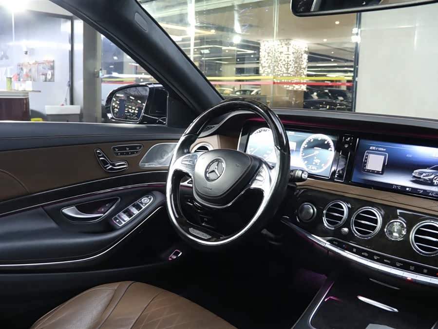 Mercedes-Benz S Class 2015 car image #17