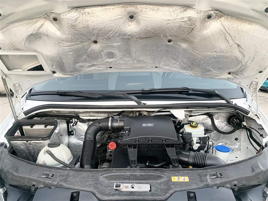 Mercedes-Benz Sprinter 2014 car image #17