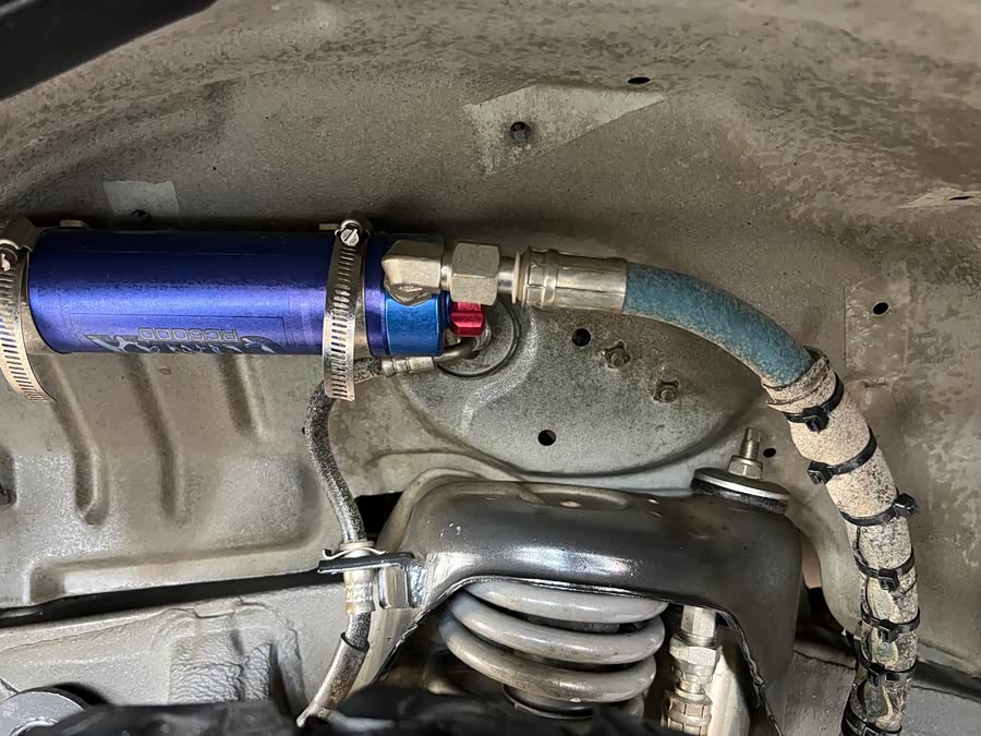 Suzuki Jimny (Imported) 2015 صورة سيارة #17