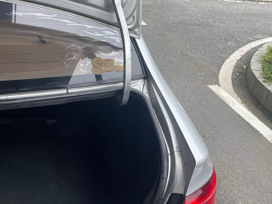 Toyota Corolla (Classic) 2011 #17 Toyota Corolla (Classic) 2011 immagine di auto #17