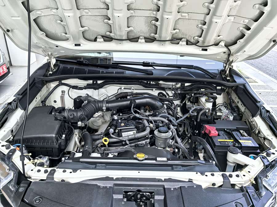 Toyota Fortuner 2017 #17 Toyota Fortuner 2017 immagine di auto #17