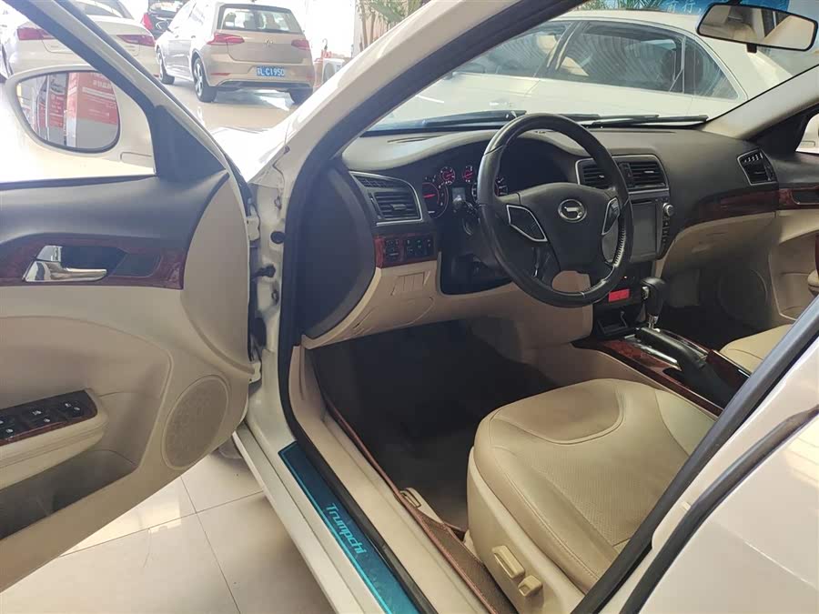 GAC Trumpchi GA5 2013 car image #17