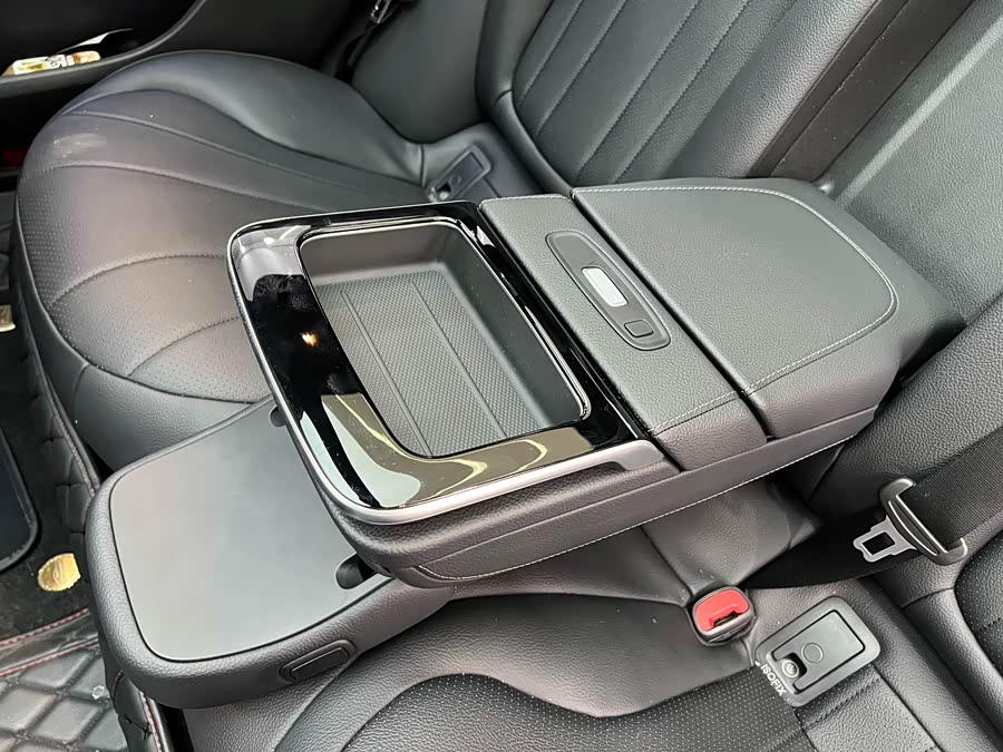 Mercedes-Benz EQE Class 2024 #17 Mercedes-Benz EQE Class 2024 immagine di auto #17