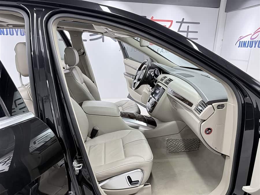 Mercedes-Benz R Class 2013 #17 Mercedes-Benz R Class 2013 car image #17