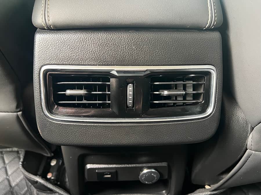 Jetour X90 2019 car image #17