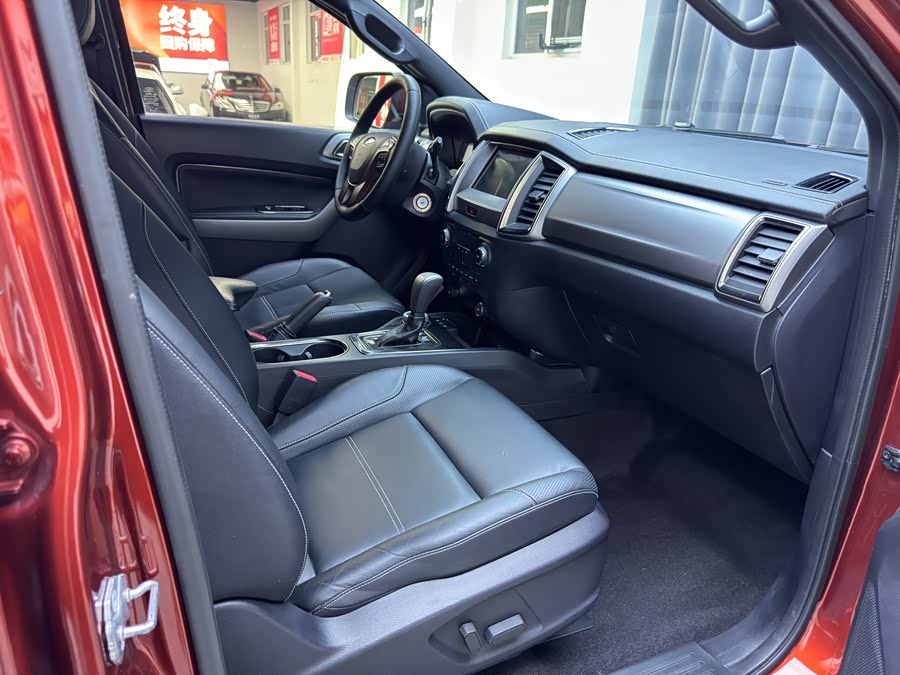 Ford Everest 2019 #17 Ford Everest 2019 car image #17