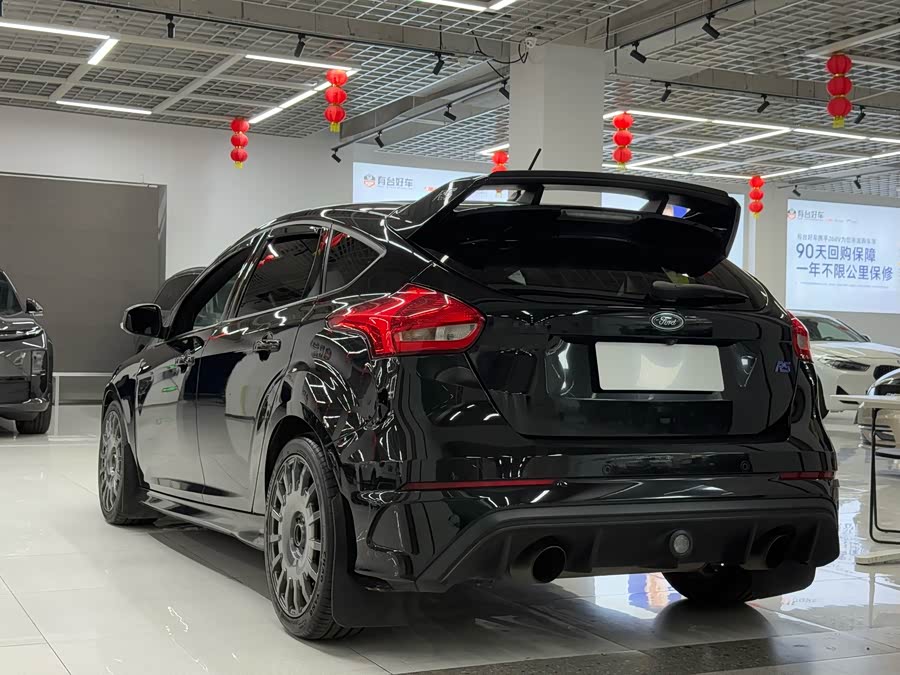 Ford Focus (Imported) 2019 car image #17
