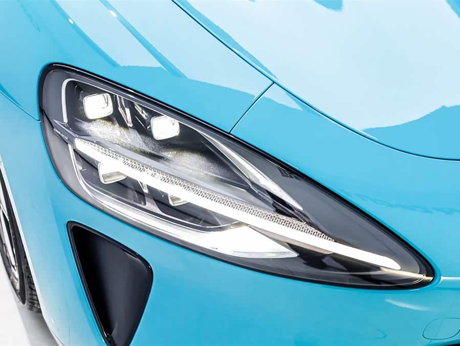 MI SU7 2024 car image #17