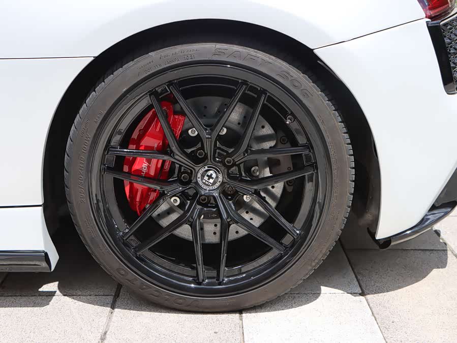 Audi R8 2012 immagine di auto #17