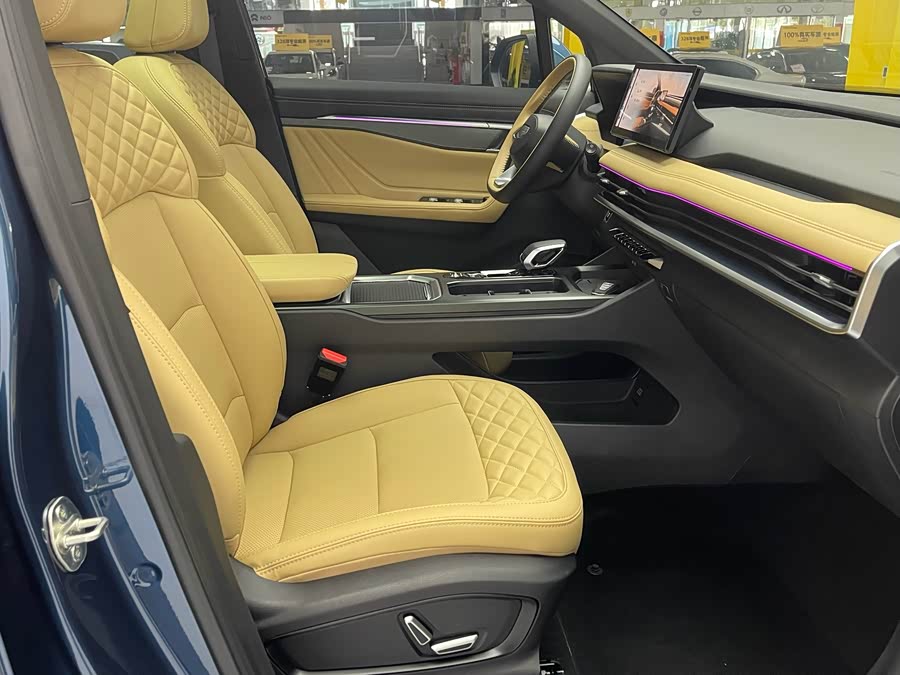 GEELY Okavango L 2023 car image #17