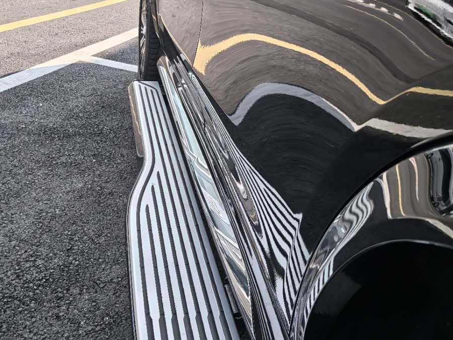 Mercedes-Benz Maybach GLS 2021 car image #17