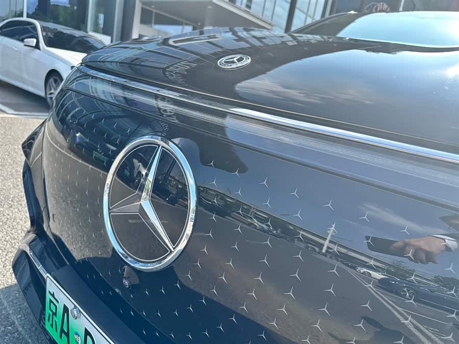 Mercedes-Benz EQS SUV 2023 car image #17