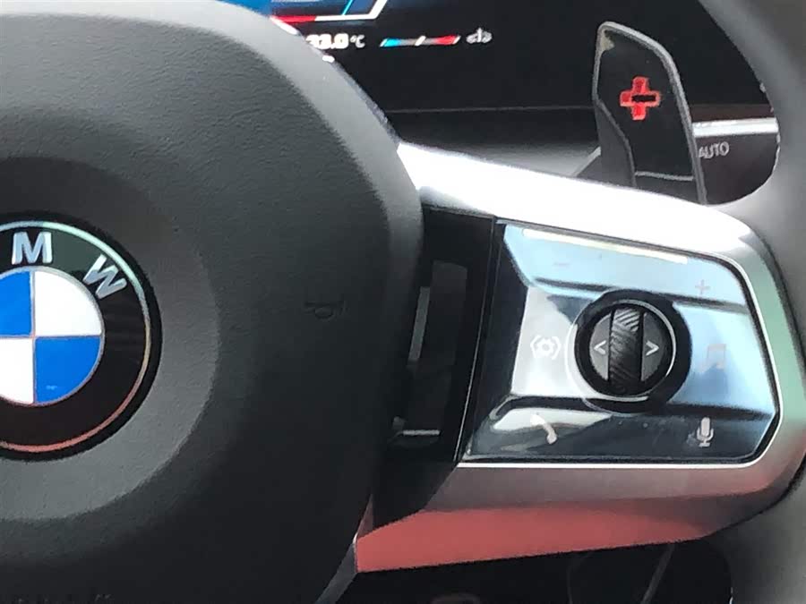 BMW M235L car image #17