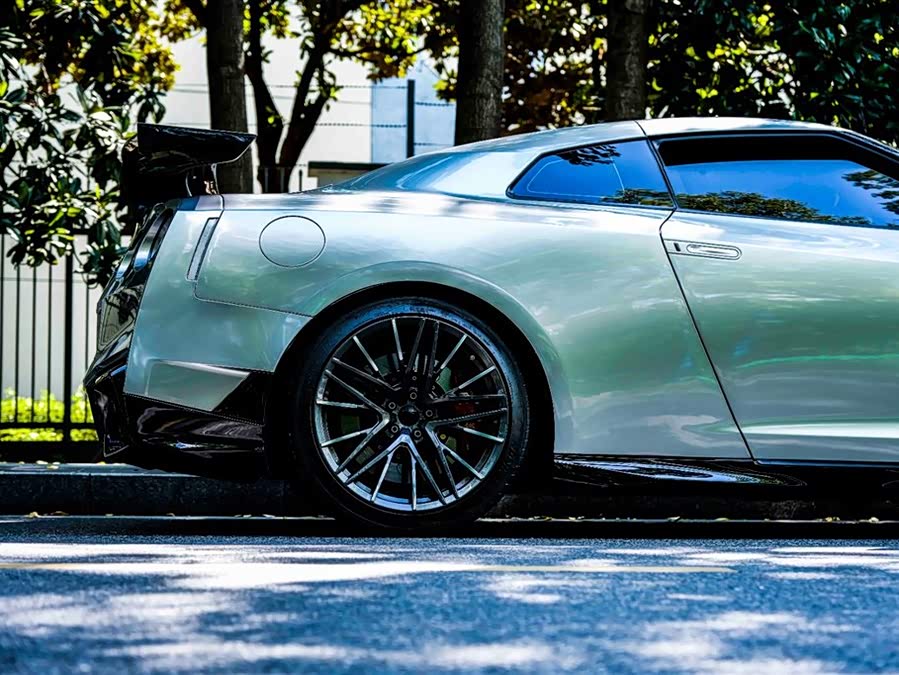 日产 日产GT-R 2012 汽车图片 #17