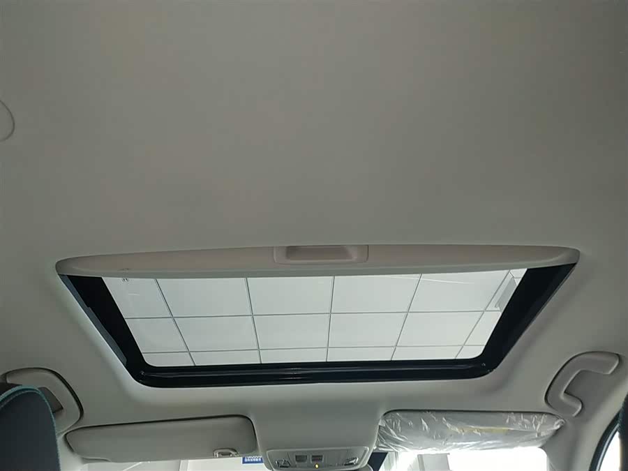 Honda e:NP2 2024 car image #17