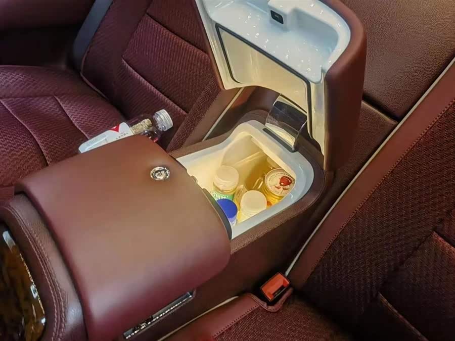 劳斯莱斯 幻影 2013 汽车图片 #17