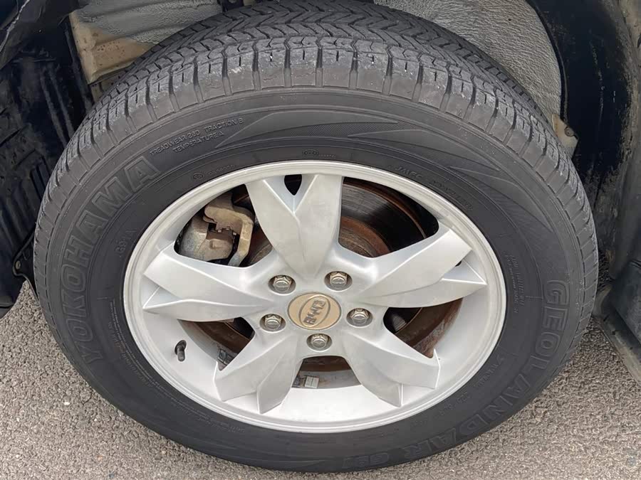 BYD S6 2014 car image #17