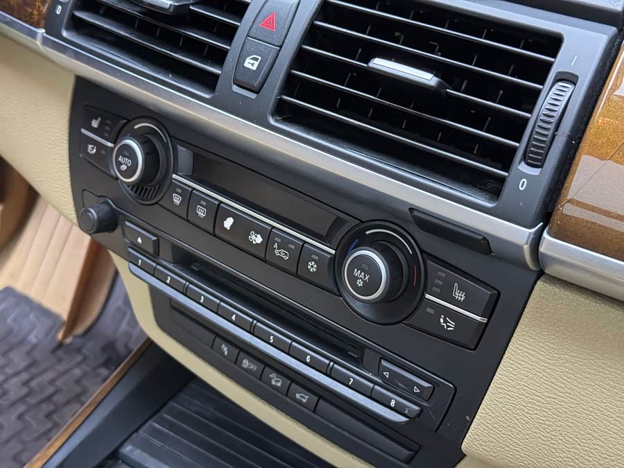 BMW X5 (Imported) 2012 car image #17