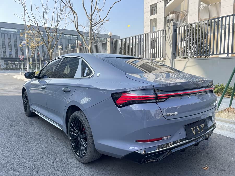 GEELY 2023 car image #17