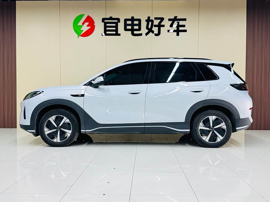 BYD Sea Lion 05 EV 2025 car image #17