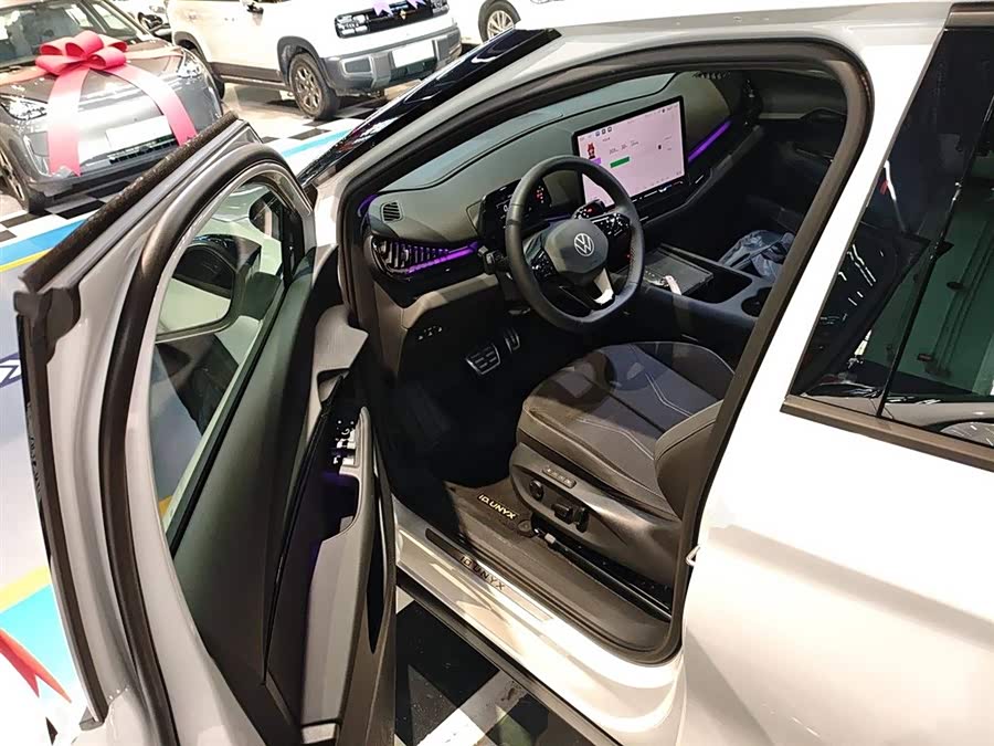 Volkswagen ID.UNYX 06 2025 #17 Volkswagen ID.UNYX 06 2025 imagen de coche #17