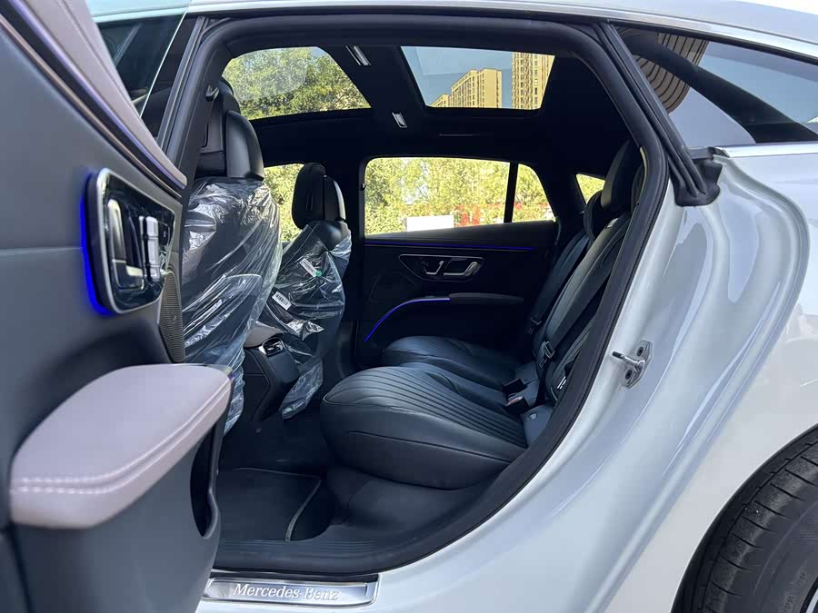 Mercedes-Benz EQS Class 2025 #17 Mercedes-Benz EQS Class 2025 car image #17