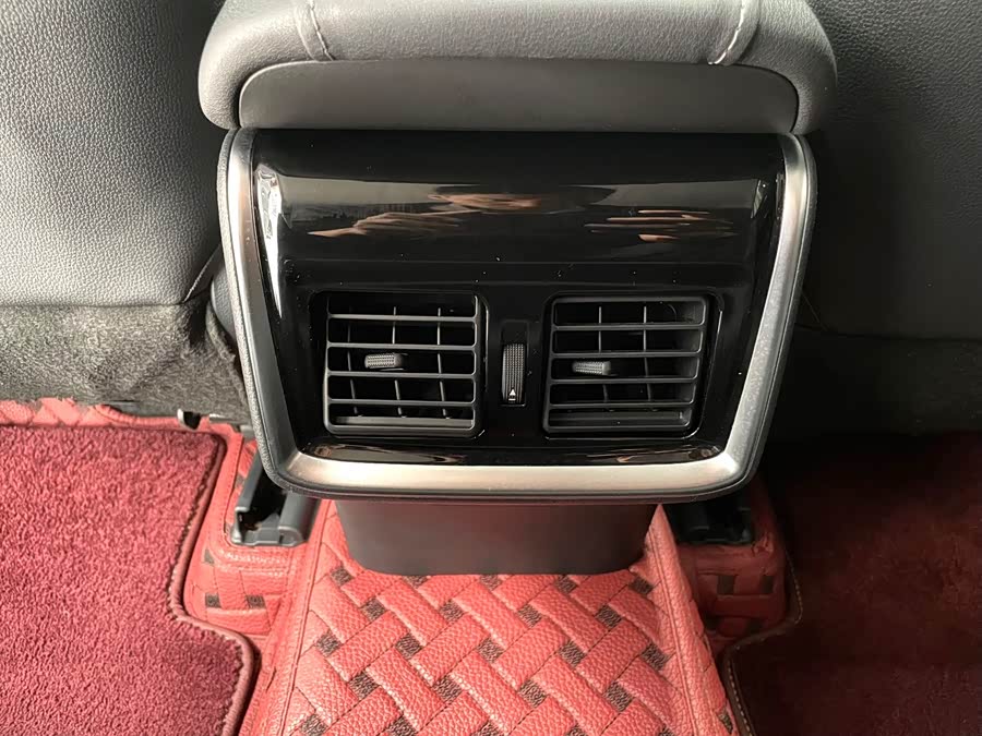 Toyota Venza 2023 car image #17