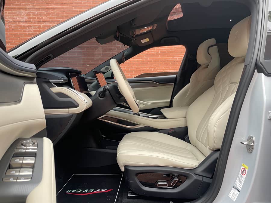 BYD SongL EV 2023 #17 BYD SongL EV 2023 car image #17