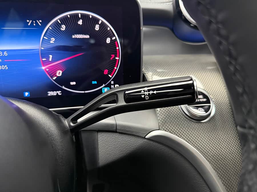 Mercedes-Benz GLC Coupe 2024 imagem de carro #17