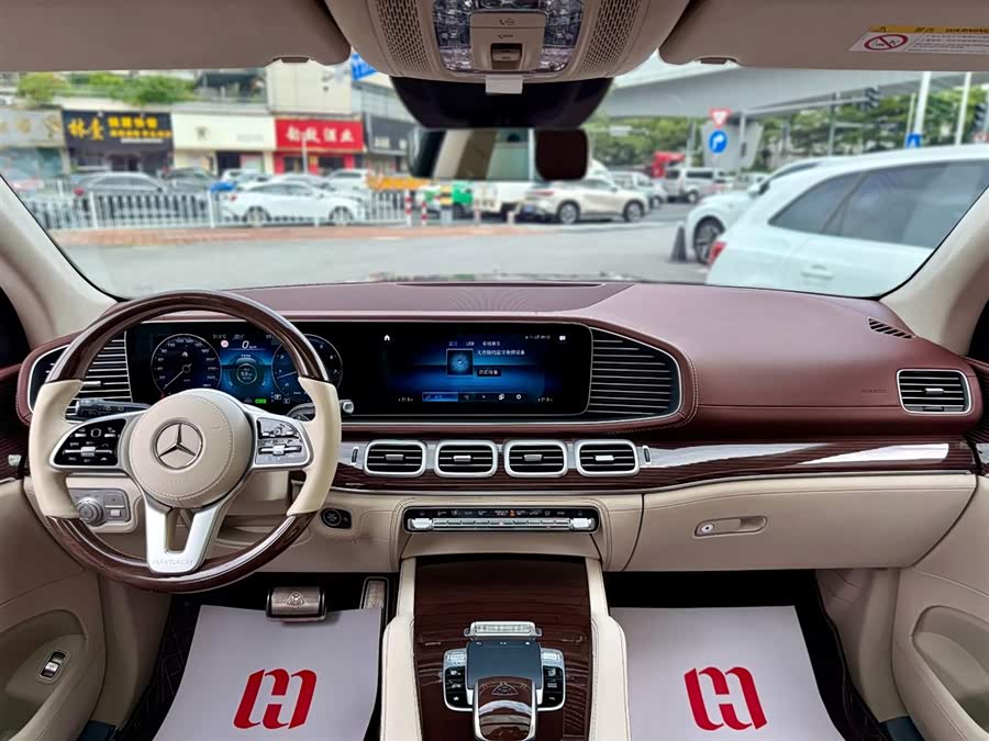 Mercedes-Benz Maybach GLS 2022 car image #17