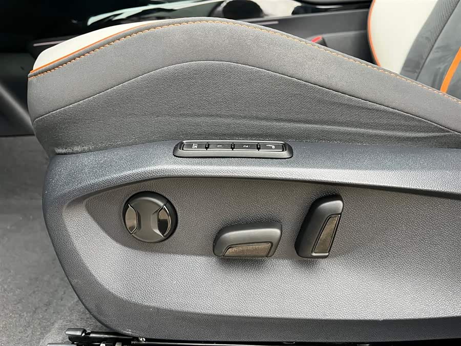 Volkswagen ID.6 Crozz 2024 #17 Volkswagen ID.6 Crozz 2024 car image #17