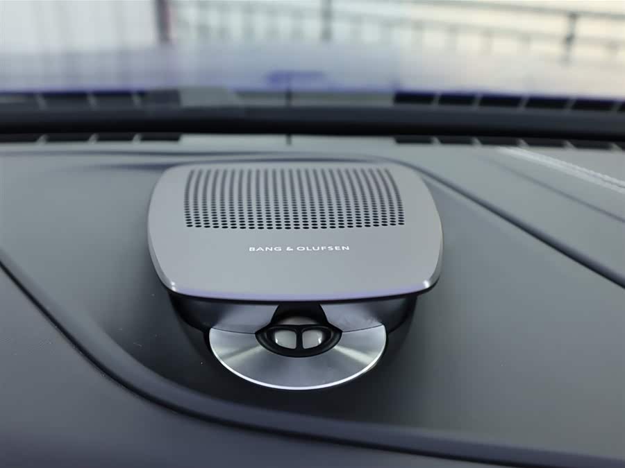 BMW M6 2015 изображение автомобиля #17