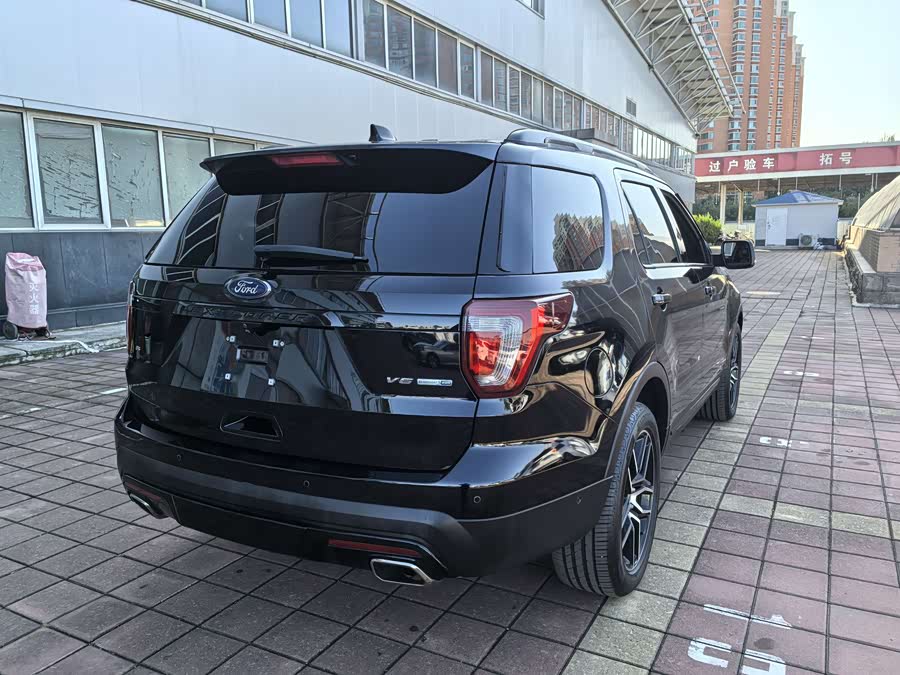 Ford Explorer (Imported) 2015 car image #17