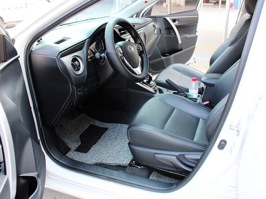 Toyota Levin Hybird E+ 2019 изображение автомобиля #17