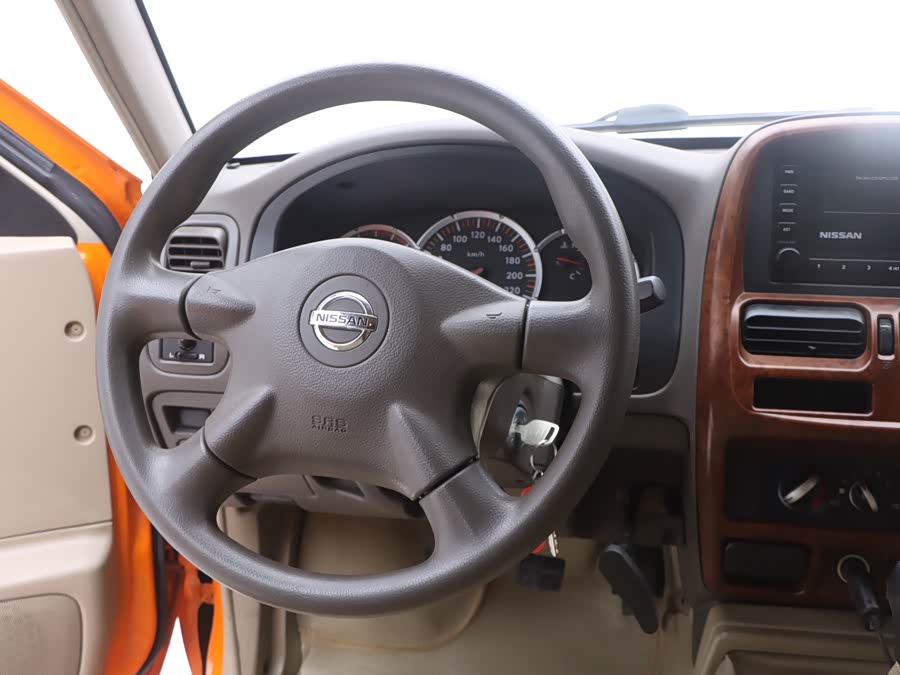 日产 日产ZN厢式车 2016 汽车图片 #17