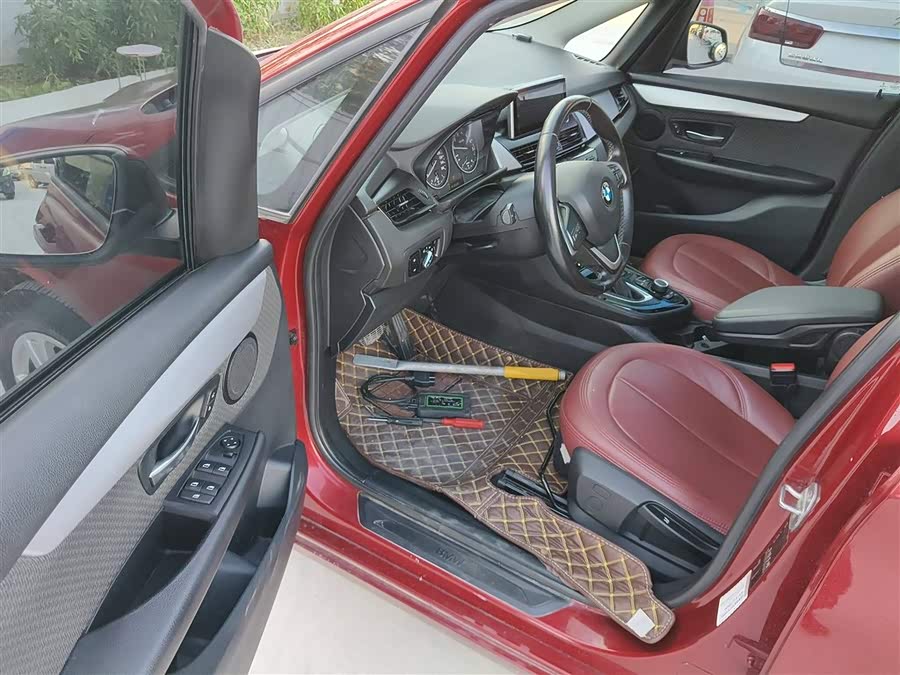 BMW 2 Series Gran Tourer 2017 #17 BMW 2 Series Gran Tourer 2017 صورة سيارة #17