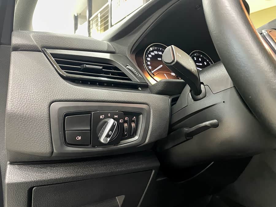 BMW 2 Series Gran Tourer 2019 car image #17