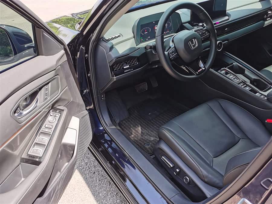 Honda Accord New Energy 2024 car image #17