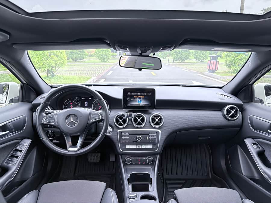 Mercedes-Benz A Class (Imported) 2016 car image #17