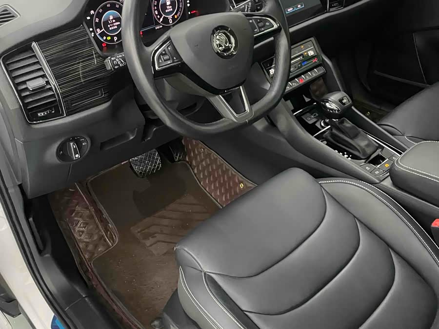 Skoda Kodiaq 2021 car image #17