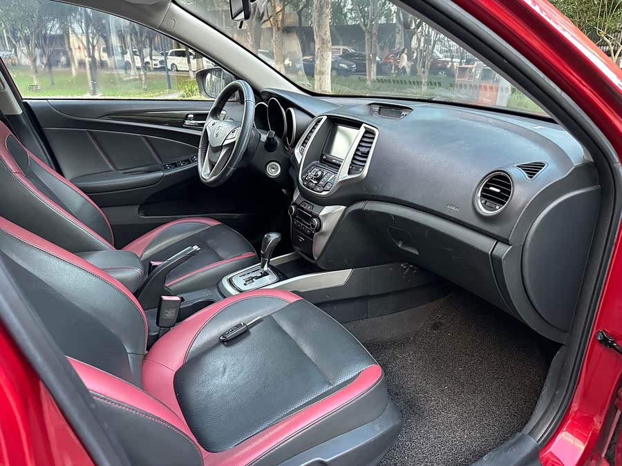 Changan Eado XT 2015 car image #17