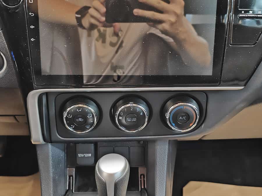 丰田 卡罗拉 2019 汽车图片 #17